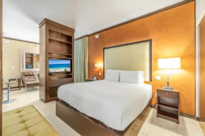 Large suites on Ocean Drive with direct access to the beach